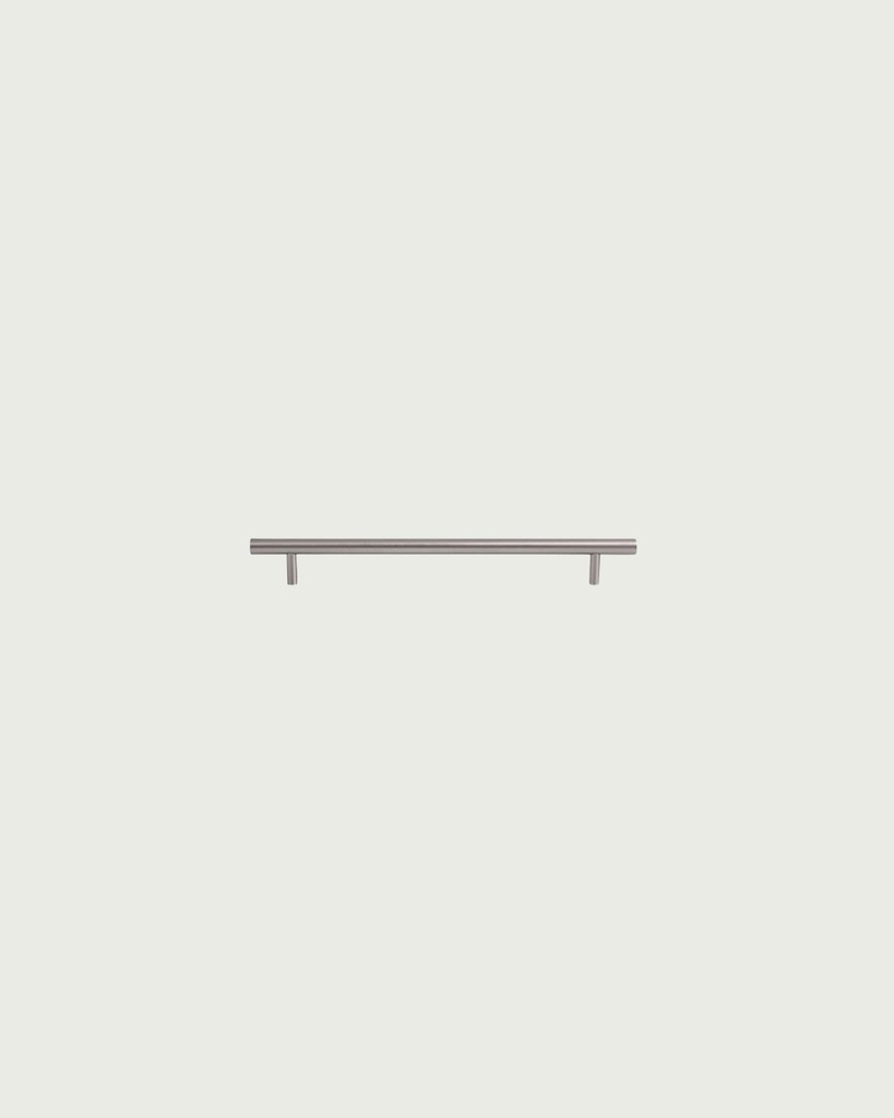 Metallic fluid long pull