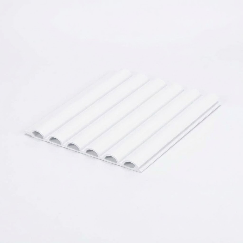Clean white G6-10121